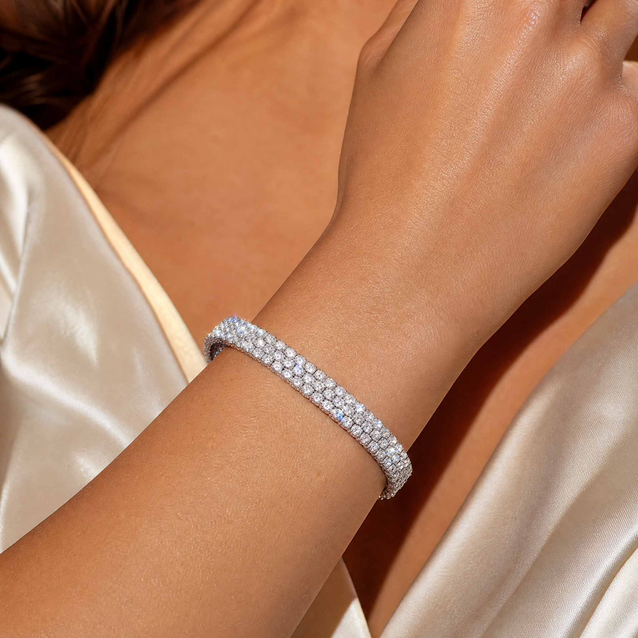 Flexible Diamond Mesh Bracelet view 2